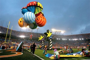 ROMERO BRITTO NO SUPER BOWL